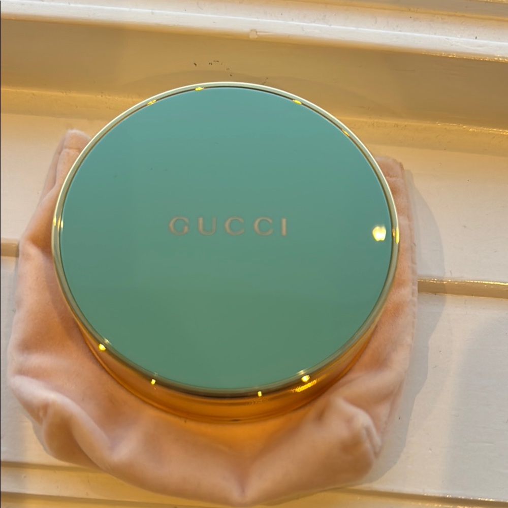 Gucci Bronzer #3 Makeup Compact